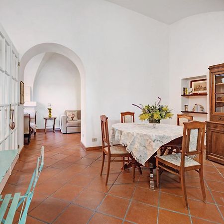 Residenza Stoechas White Apartamento Albenga Exterior foto