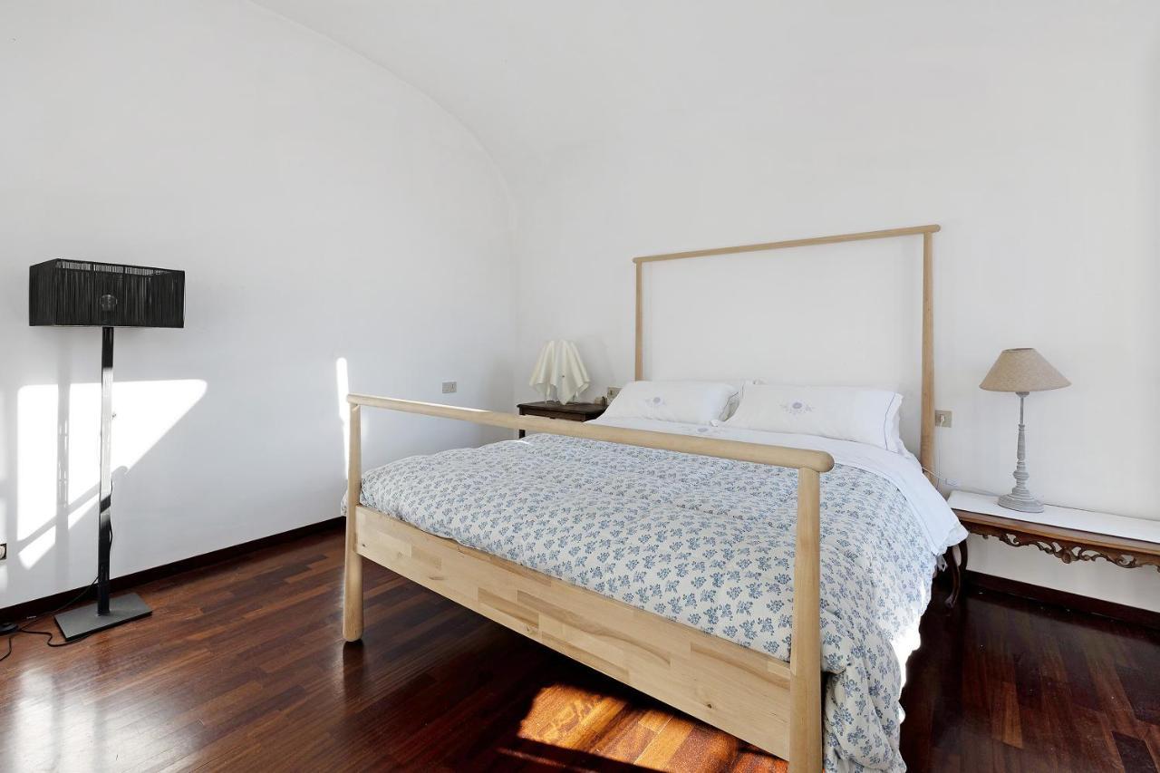 Residenza Stoechas White Apartamento Albenga Exterior foto