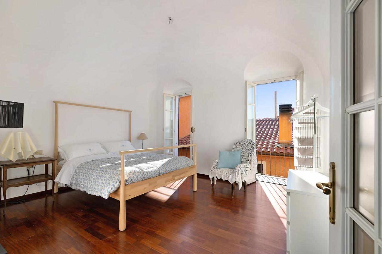 Residenza Stoechas White Apartamento Albenga Exterior foto