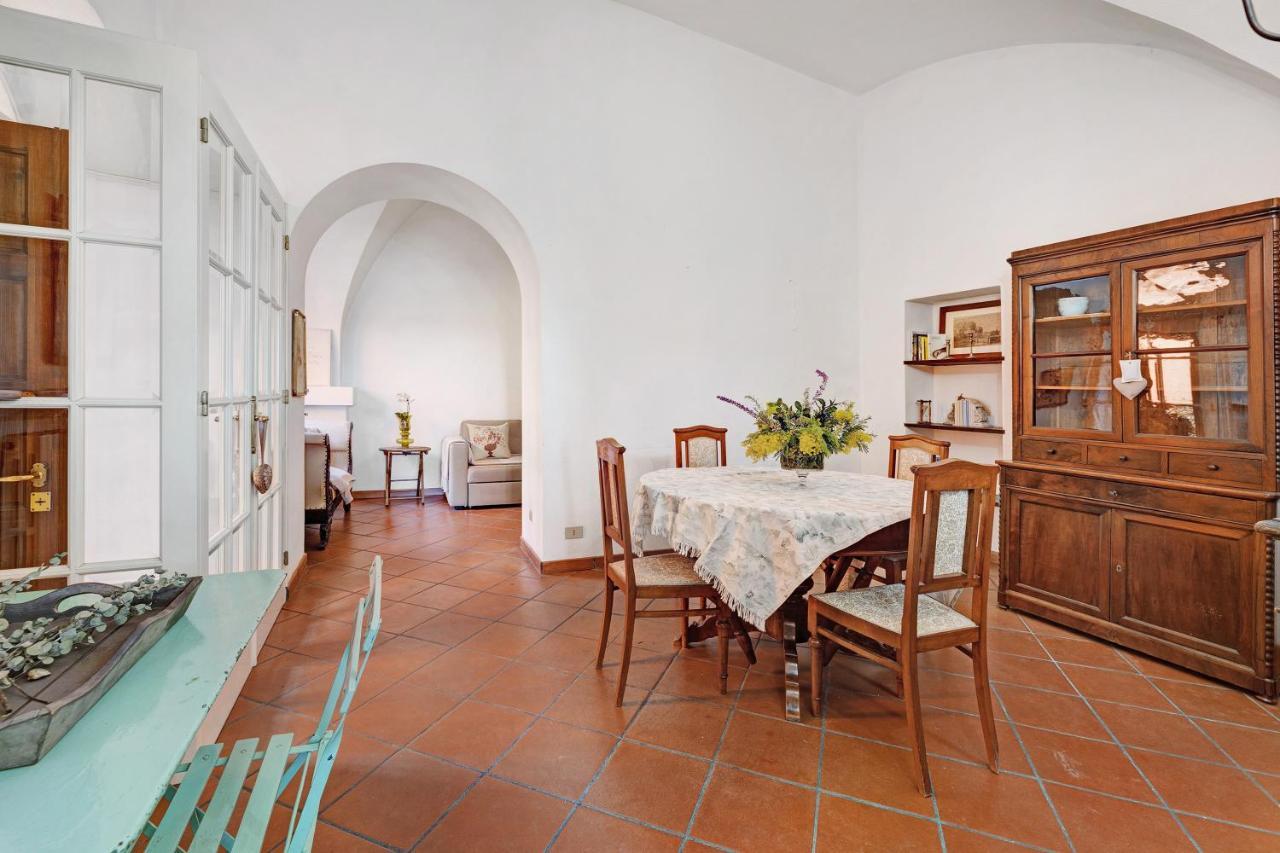 Residenza Stoechas White Apartamento Albenga Exterior foto